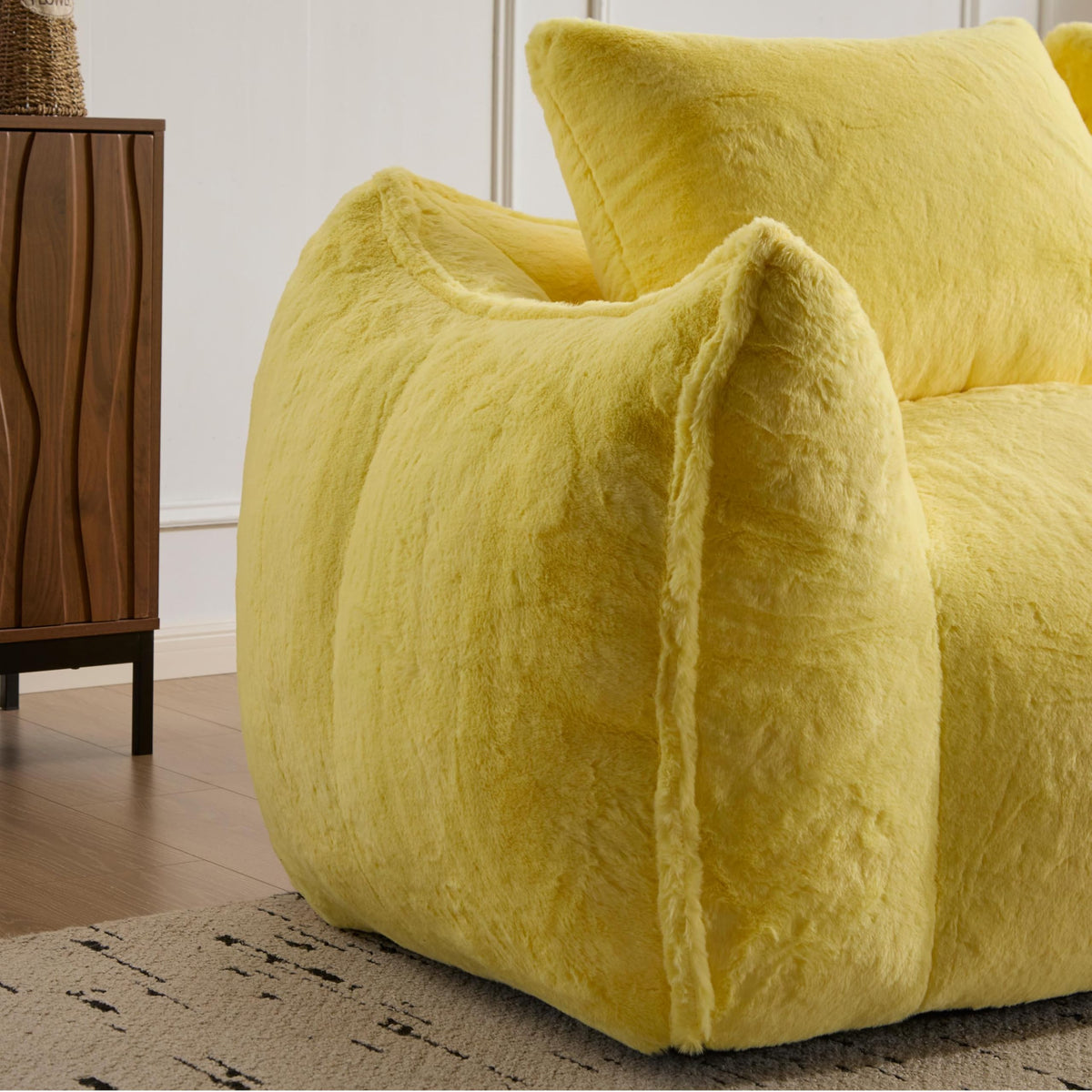 Oversized Ultra Soft Fluffy Faux Fur Bean Bag Chair with Pillows M399