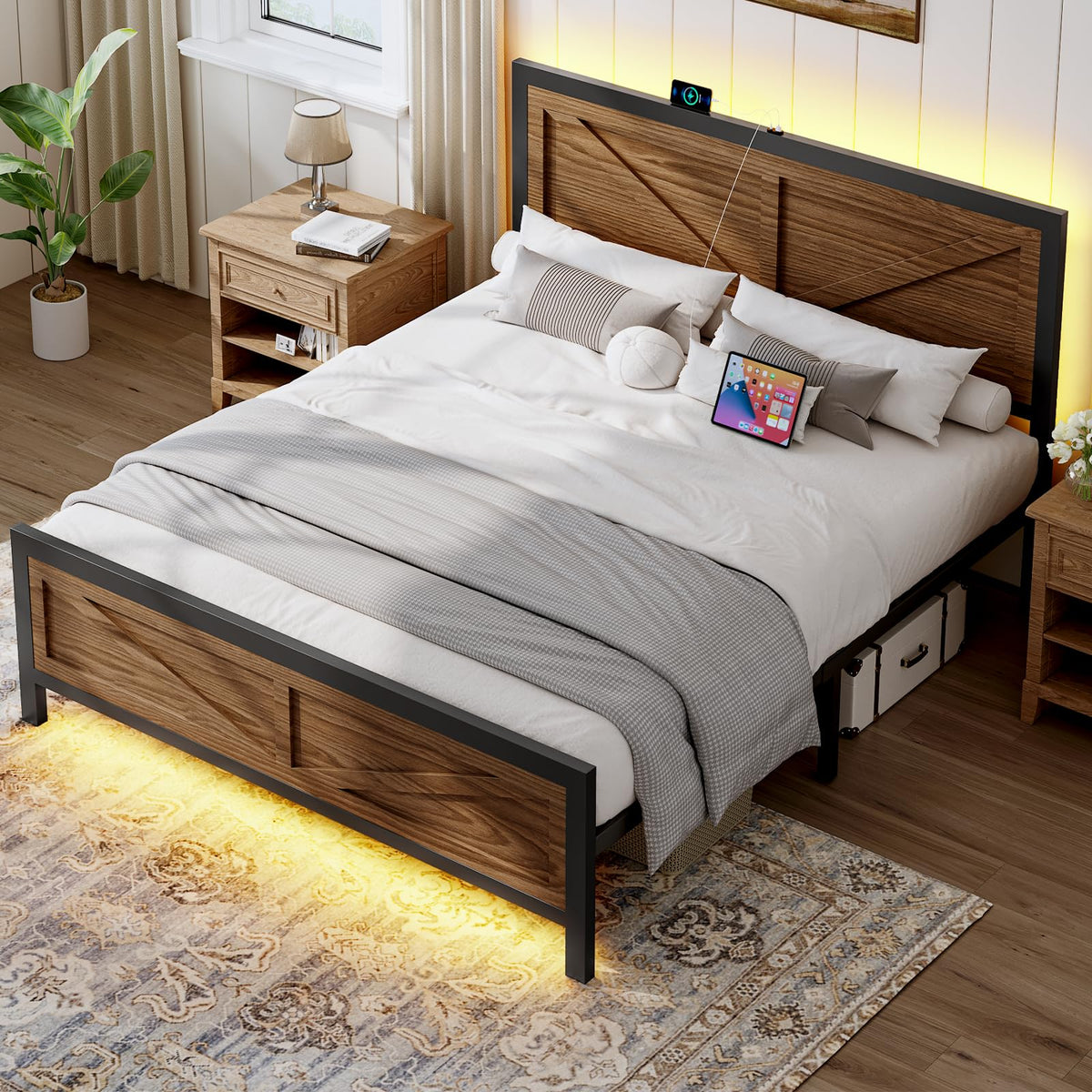 Queen Size Metal Platform Bed Frame with Storage D933818